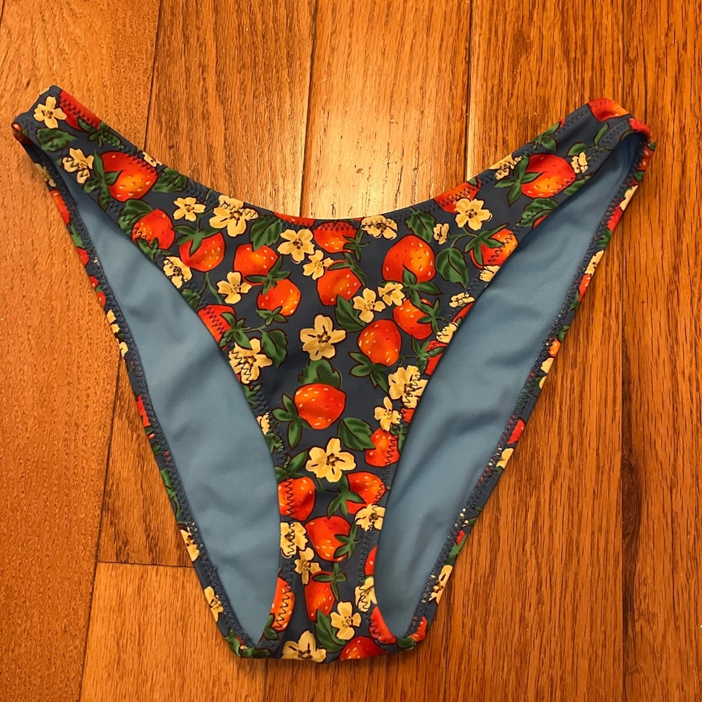 Pacsun High Cut Leg Bikini Bottom Mix & Match Strawberry Red Blue Pattern Size S